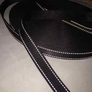 Stock 20 25mm correas de nailon de poliéster más gruesas personalizadas con logotipo cinturón luminoso para mascotas correas reflectantes gruesas para correa para mascotas - Product Image 1