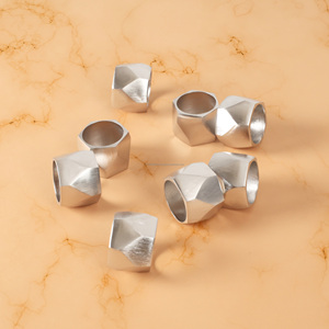 Vente chaude Argent Moderne En Forme De Serviette Anneau En Gros En Vrac Quantité Bois et Papier Matériel pour La Décoration De Table De Fête - Product Image 5