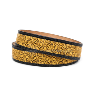 Cinturón de Cuero de Primera Calidad con Diseño Occidental de Lujo, Color Amarillo Dorado con Espiral, Grabado a Mano, para Hombre y Mujer, con Borde Negro Estilo Vaquero - Product Image 2