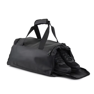Sac de voyage tendance de grande capacité avec bandoulière réglable, en polyester imperméable et durable - Product Image 2