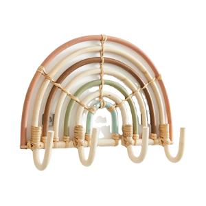 Meilleures ventes : Crochets muraux arc-en-ciel en rotin naturel écologique, organisateur mural pour chambre d'enfant, décoration bohème faite à la main, vente en gros - Product Image 1