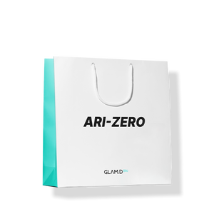 Bolsa de Compras Reutilizable de Alta Calidad Medicube X Glam D'Arizeo, Capacidad Media, Hecha en Corea con Diseño de Letras - Product Image 1