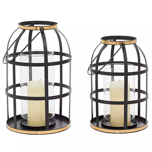 Linternas con marco de metal negro, Juego de 2 candelabros hechos a mano de hierro forjado, linterna para decoración navideña del hogar y el jardín - Product Image 1
