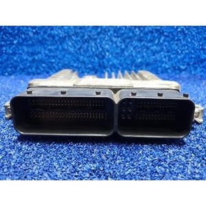 ECUs y Módulos de Computación Usados de Carnival 391044X945 - Product Image 5