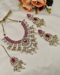 Conjunto de collar indio de lujo con gemas rosas Rani, chapado en oro antiguo pulido, joyería nupcial Kundan con pendientes y Maang Tikka, venta al por mayor - Product Image 1