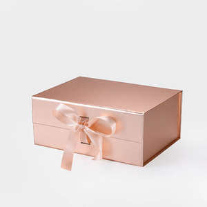 Cajas de Regalo Plegables Doradas al por Mayor, Cajas de Embalaje de Lujo para Joyas y Accesorios - Product Image 5