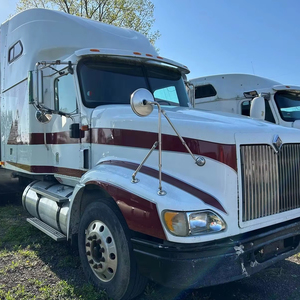 Camión Tractor Diésel 6x4 de Alto Torque, Cabeza Tractora de Servicio Pesado para Transporte de Carga en Carreteras de Pendientes Pronunciadas, Volante a la Izquierda - Product Image 1