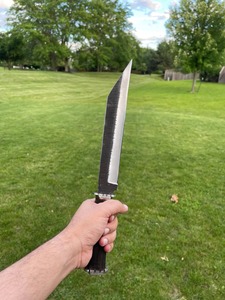 Cuchillo Seax de Grado Industrial Hecho a Mano, Hoja de Acero al Carbono, Mango de Madera, Funda de Cuero - Punta Caída, 13 pulgadas de largo total - Product Image 4