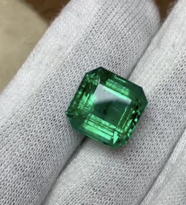 Esmeralda Zambiana Natural Verde Intenso, Gema Suelta, Suministro al por Mayor para la Fabricación de Joyas - Product Image 4