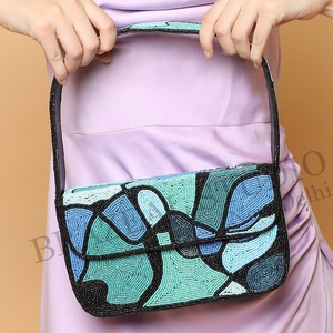 Nuevo Bolso de Mano de Diseñador de Moda para Mujer, con Cuentas, Patrón Geométrico, para Usar con el Hombro, para Novias, con Logotipo Personalizado, Cubierta de Satén - Product Image 1