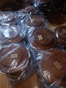 Assiette de présentation en rotin marron 33 cm, faite à la main, écologique, pour la décoration de table, assiette de présentation en rotin blanc pour la décoration de mariage, vente en gros UE - Product Image 4