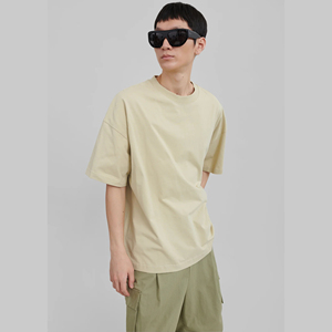เสื้อยืดสตรีทแวร์ทรงครอป หนัก 180 กรัม ทรงบ็อกซี่ สำหรับผู้ชาย โอเวอร์ไซส์ ไหล่ตก โลโก้ด้านหน้า ผลิตตามสั่ง ผ้าฝ้าย 100% - Product Image 5