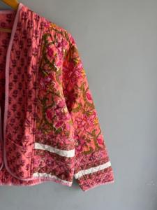 Veste matelassée florale rose pour femme, manches longues, brodée, en polyester tissé, pour l'automne, cadeau pour elle - Product Image 5