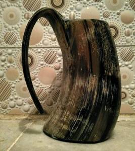 Jarra de Cuerno Estilo Vikingo de Alta Calidad para Beber Hidromiel, Cerveza y Cerveza Alemana, Accesorios para Fiestas de Reenactment Medieval, Disponible para la Venta - Product Image 6