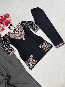 <b>Presenting</b> New <b>Eid</b> Special Roman Silk Suit Set Embroidered With Farshi Salwar - Product Image 5