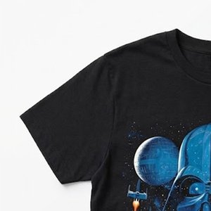 Camisetas negras personalizadas con logo DTG para hombre, de alta calidad, algodón y poliéster, transpirables, estilo urbano informal para hombre. - Product Image 6