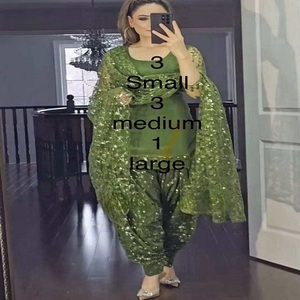 ชุดเซ็ตชีฟอง 3 ชิ้นสำหรับผู้หญิงจาก Kingsa Textile ดีไซน์คอวีลึกแบบกลับด้านได้ พร้อมตกแต่งระบาย - Product Image 1