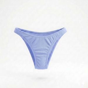 Haut de bikini noir pour femme avec cordon de serrage à l'avant et bretelles réglables, maillot de bain uni en spandex et polyester - Product Image 6