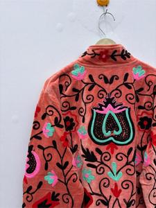 Chaqueta Suzani de Terciopelo Premium con Bordado de Granadas, Manga Larga, Cuello Alto, Estilo Bohemio, Ropa Exterior de Otoño para Mujer - Product Image 5