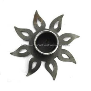 เชิงเทียนเหล็กพร้อมทองโบราณสำหรับตกแต่งบ้านและเชิงเทียนอื่นๆ - Product Image 4