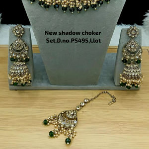 Juego de Collar y Pendientes de Lujo Vintage de Cobre Chapado en Oro con Perlas y Kundan, Maang Tikka para Mujer, Certificado por Terceros para Bodas - Product Image 2