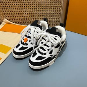 Chaussures de luxe pour hommes de qualité supérieure en gros, baskets en cuir de marque célèbre pour femmes, chaussures de luxe originales avec logo, baskets pour hommes - Product Image 1