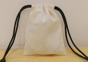 Bolsa de Regalo Verde con Cordón, Bolsa de Embalaje con Logotipo Personalizado para Joyería, Ropa y Accesorios - Product Image 5