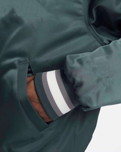 Vestes en satin à col rond pour hommes, vestes en satin de soie boutonnées à col rond pour hommes, manteaux en satin ajustés pour hommes, vente en gros - Product Image 5