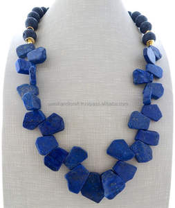 Collier de perles en résine Bijoux faits à la main Collier de déclaration - Product Image 3