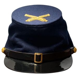 Gorra kepi de lana azul marino con insignia cruzada es una gorra de uniforme del Ejército de la Unión Civil Federal. - Product Image 1