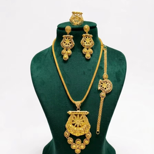 Juego de Joyería de 4 Piezas para Mujer, Hecho a Mano, Chapado en Oro de 24K, Cobre y Latón, Regalo para Compromiso, Aniversario, Boda, Uso Diario, Atemporal - Product Image 1