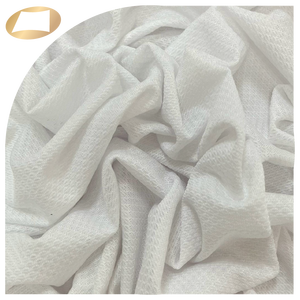 Tela piqué Wincool ligera de 95 g/m², transpirable, de secado rápido, anti-UV, para camisetas. - Product Image 5