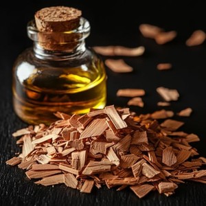 Portavelas de Madera de Cedro Aromática al por Mayor |   Diseño Artesanal en Madera de la India - Product Image 1