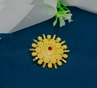 Broche traditionnelle spéciale Ramadan avec motif floral et pierre en zircon rouge, broche pour femmes musulmanes, broche pour hijab, tendance chic