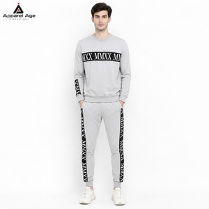 Conjunto Deportivo de 2 Piezas para Hombre, Sudadera y Pantalones Deportivos Estampados, Sudadera de Felpa, Conjunto de Sudadera y Pantalones Deportivos de Algodón Unisex - Product Image 1