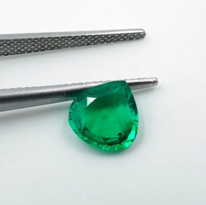 Pierre précieuse émeraude colombienne cultivée en laboratoire, 1,20 carat, taille cœur, facettée, pierre lâche, marque HAYAAT GEMS, 8x8x3mm, pour la fabrication de bijoux - Product Image 2