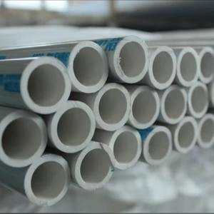 Tubería de PVC ligera de extremo liso para suministro de agua, agrícola y doméstica, 63 mm, 2 pulgadas, 3 m de longitud, 2.5 kg, soldadura por presión con solvente - Product Image 1