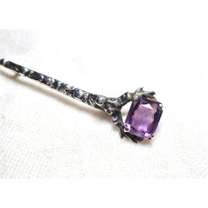 Broche de Plata y Amatista con Cabeza de Ciervo Escocés de los Años 50, Accesorio Tradicional, Broches Decorativos de Alta Calidad - Product Image 5