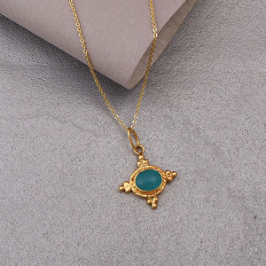 Collier Pendentif Art Déco en Laiton Plaqué Or avec Calcédoine, Bijou Vintage Bleu Turquoise, Chaîne Fine pour Femme, Vente en Gros OEM ODM - Product Image 5