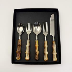 Juego de cubiertos con mango de resina artesanal, juego de vajilla de acero inoxidable de alta calidad, juego de comedor de lujo para uso doméstico y hotelero - Product Image 2