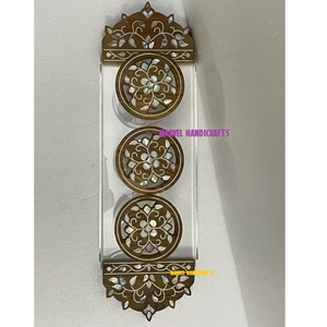 Plateau de service en bois et acrylique nacre |   Conteneur de stockage alimentaire artisanal |   Boîte cadeau de décoration pour la maison pour l'Aïd Ramadan, restauration hôtelière - Product Image 3