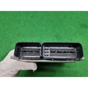 Module de commande moteur d'occasion A8 D3 2004-2010 GENUINE 4E1910560A - Product Image 3