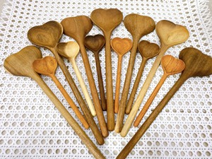 Cuillère à café élégante en bois, cuillère à thé vintage en bois naturel, cuillère à mélanger le café, vaisselle de table pour café - Product Image 1