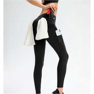 Ensemble de yoga personnalisé de haute qualité, vêtements de sport solides pour la gym, fabrication OEM, personnalisable à l'avant, en Spandex/Polyester respirant - Product Image 2