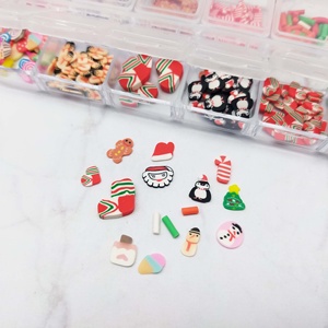 Tranches de Noël mignonnes et colorées en pâte polymère – Accessoires miniatures assortis pour maison de poupée, pour travaux manuels, à partir de 14 ans - Product Image 1