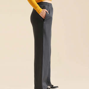 Pantalon Baggy Grande Taille Femme en Coton Décontracté Style Urbain Nouvelle Collection Respirant avec Cordon de Serrage Vente Chaude OEM - Product Image 3