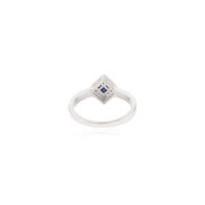 Hermoso Anillo Minimalista de Plata de Ley 925 con Zafiro Azul Natural Corte Princesa y Diamantes Redondos en Forma de Cometa - Product Image 6