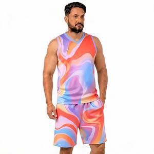 Conjunto de camiseta sin mangas y pantalones cortos con estampado geométrico para hombre, cuello en V, de secado rápido, tejido de poliéster, estilo deportivo, para verano. - Product Image 2