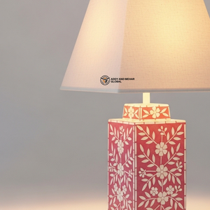 Lampe de table de luxe en os incrusté rose avec abat-jour beige |   Éclairage de chevet floral artisanal - Product Image 2