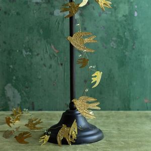 Guirlande en métal en forme de cœur doré, décoration de Noël artisanale douce et vintage - Product Image 1